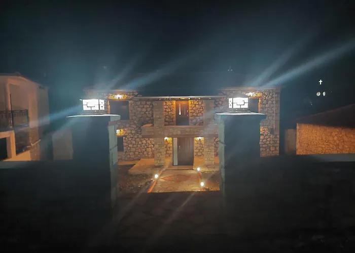 το σπίτι του παληκαρα Villa *